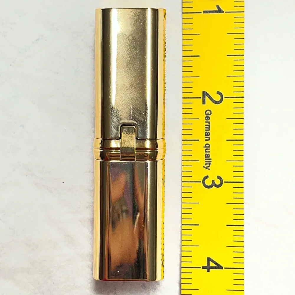 L'Oreal Paris Colour Riche Reds of Worth Satin Lipstick, 189 Ambitious Red - New